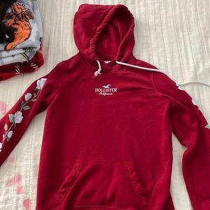 Hollister sweater